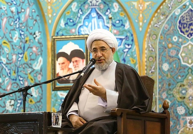 آیت‌الله اراکی: اقدامات دشمن ما را قوی‌تر کرد/ایران امروز یعنی دژ الهی