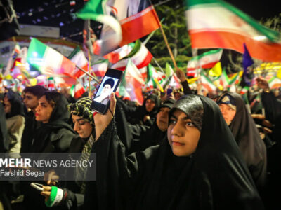 اجتماع باشکوه مردم بابل در شب پنجاه و دوم