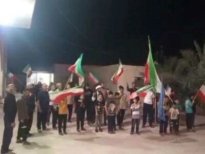 اجتماع شبانه مردم روستای سرمستان