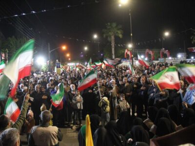 اجتماع پرشور آستارایی‌ها در شب پنجاه و هفتم