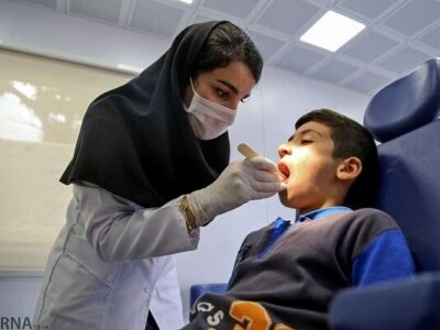 ارائه خدمات دندانپزشکی در مرکز طبی کودکان
