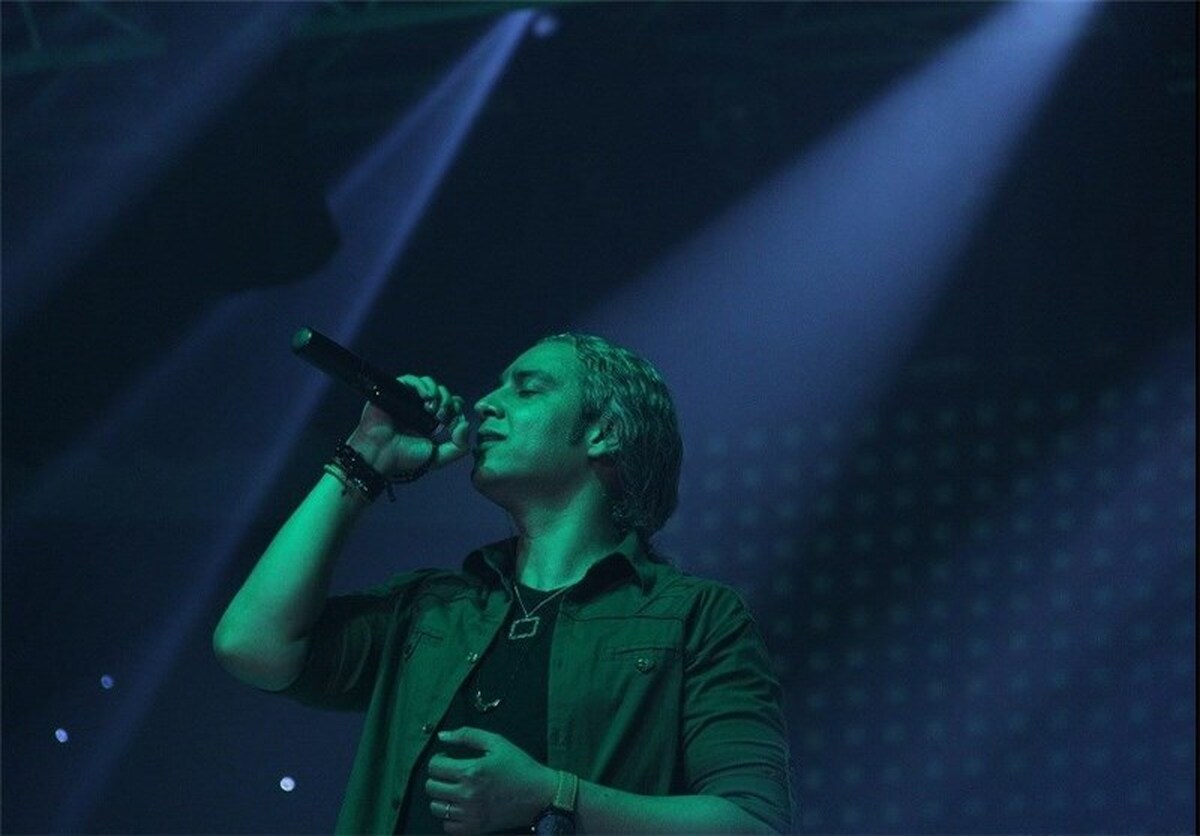 اموال این خواننده توقیف شد