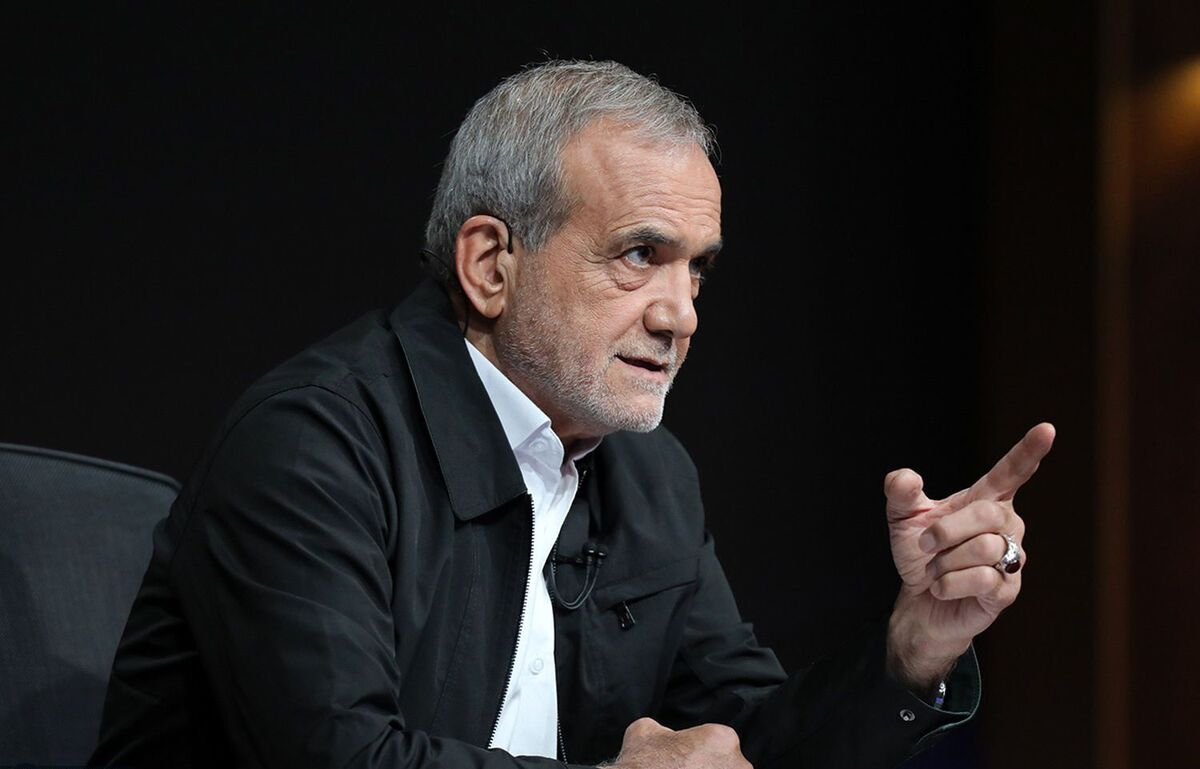 انتقاد تند پزشکیان: خجالت نمیکشید؟ شما ایرانی هستید؟!