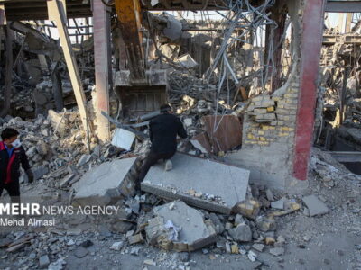 انفجار منزل مسکونی در شهمیرزاد؛ یک مصدوم از زیر آوار نجات داده شد