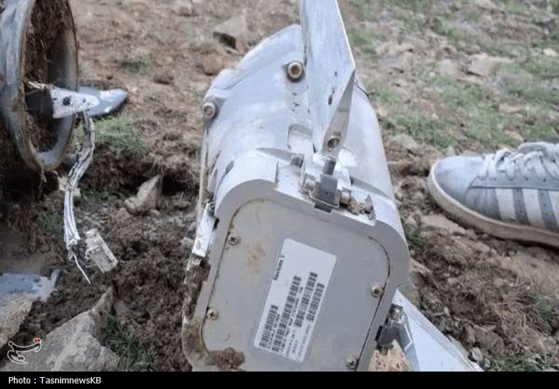 انهدام یک فروند موشک متخاصم دشمن در آسمان باشت