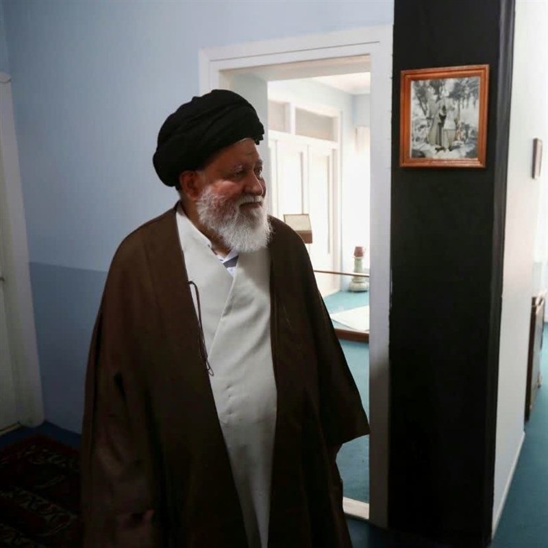 بازدید آیت‌الله علم‌الهدی از منزل رهبر شهید انقلاب در مشهد