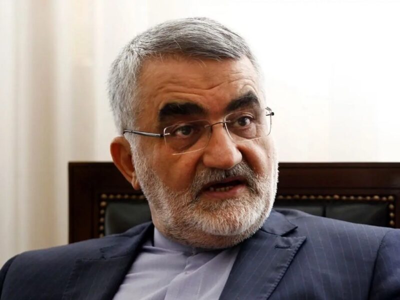 بروجردی: پایگاه‌های آمریکا ‌را منهدم کردیم/ برنده جنگ‌ ایران خواهد بود