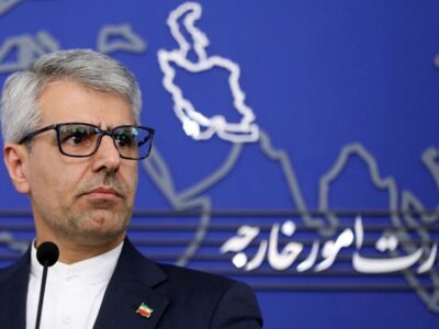 بقائی دبه کردن آمریکا در آتشبس را با تصویر به نمایش گذاشت