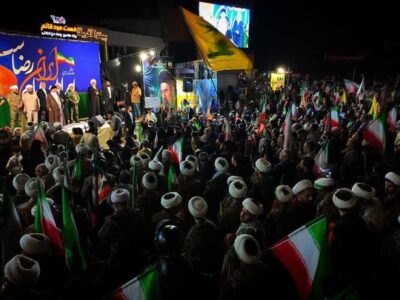 تبعیت از ولی‌فقیه معیار تصمیم‌گیری در برابر دشمن است