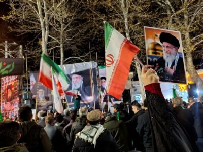 تجمع فرهنگیان زابل در حمایت از ایران