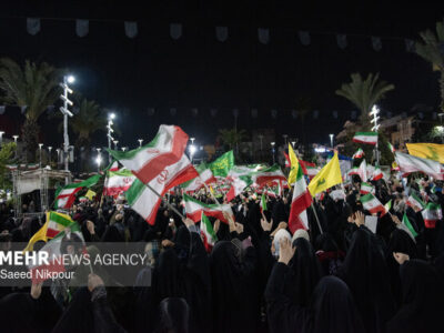 تداوم حضور مردم رشت در شب پنجاه و چهارم