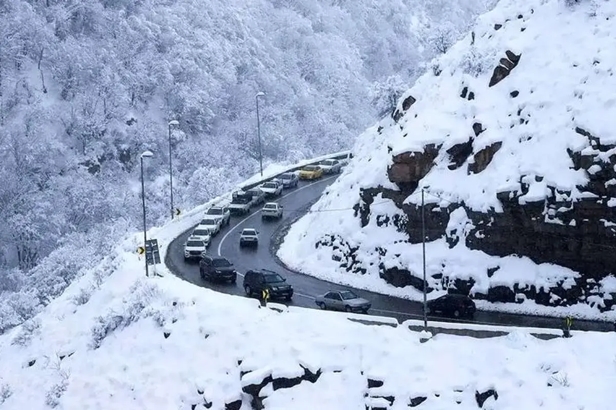 ترافیک سنگین در چالوس، هراز و آزادراه تهران–شمال/ هشدار فوری پلیس راه به مسافران