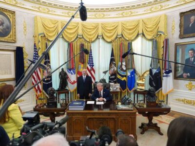 ترامپ: به زودی ایران را ترک میکنیم