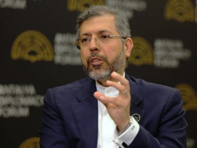 توضیح معاون عراقچی درمورد خبر ارسال اورانیوم غنی‌شده ایران به آمریکا