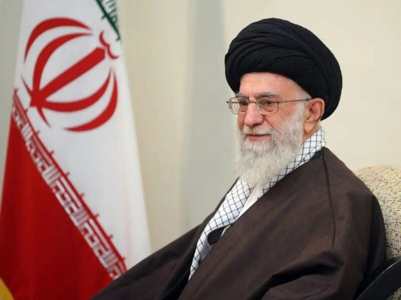 تولد نوزادی با نام «علی خامنه‌ای» در اندونزی+ عکس