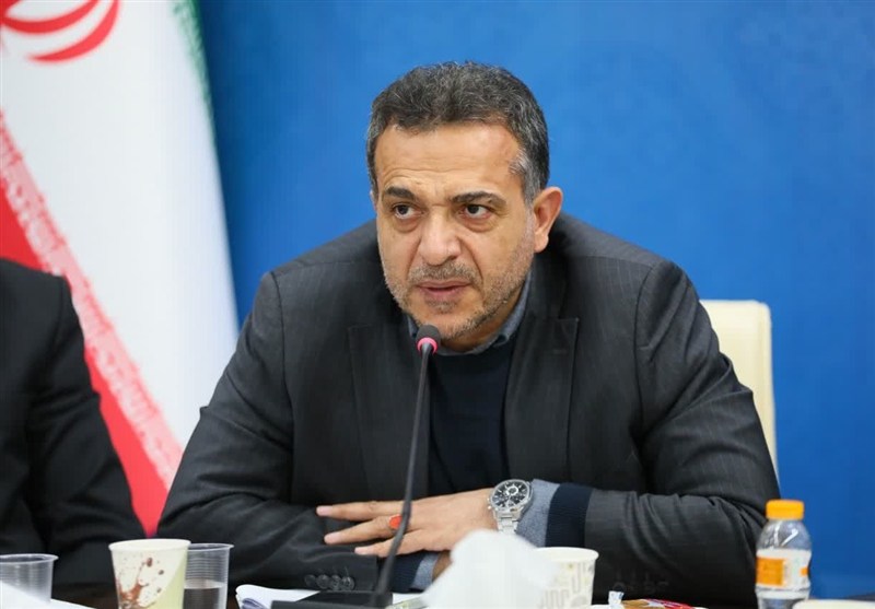 حذف شرکت‌های واسطه و پایان کار پیمانکاران در تأمین نیروی انسانی نهادها