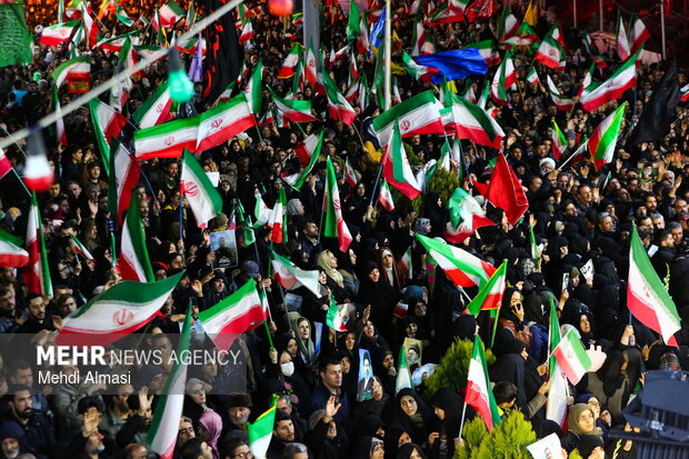 حضور باشکوه زنجانی‌ها  در صحنه دفاع از وطن