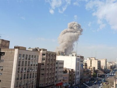 حمله آمریکایی ـ صهیونی به یکی از پل‌های ارتباطی خارج از شهر قم