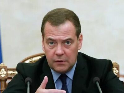 حمله روسیه به تاسیسات پهپادسازی اروپا / مدودف هشدار داد