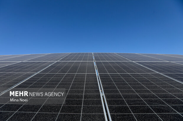 دومین نیروگاه خورشیدی روی آب ایران در بابل ساخته می‌شود