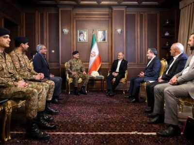 دیدار فرمانده ارتش پاکستان با رئیس جمهور