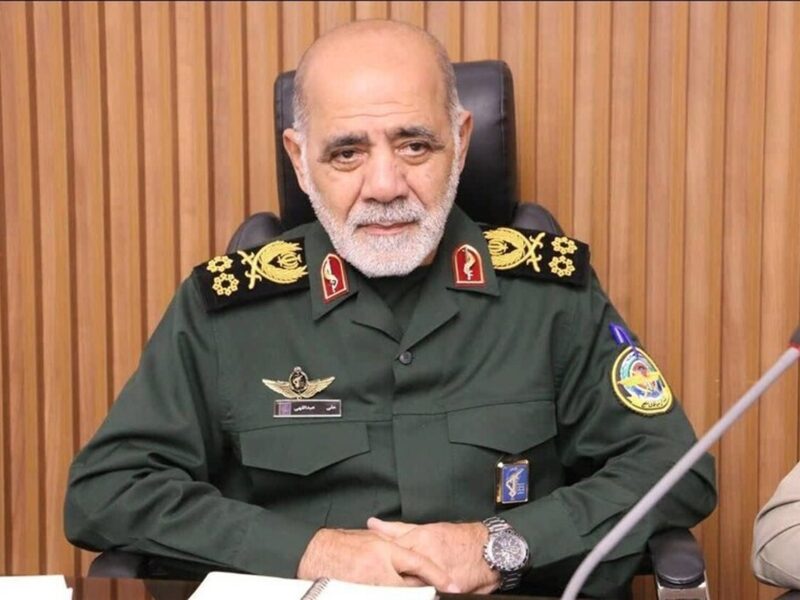 دیدار فرمانده قرارگاه خاتم‌الانبیا با فرمانده ارتش پاکستان