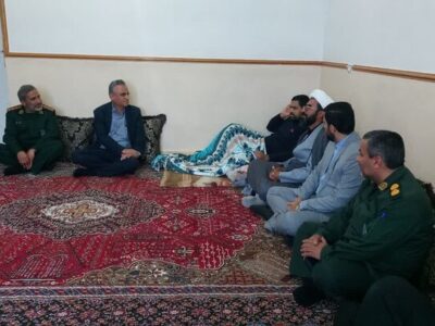 دیدار مسئولان با رزمنده جنگ تحمیلی سوم در کنگان