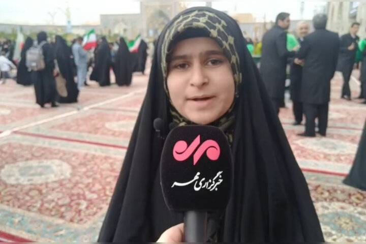 رجزخوانی دختر نوجوان مشهدی در وصف موشک سجیل