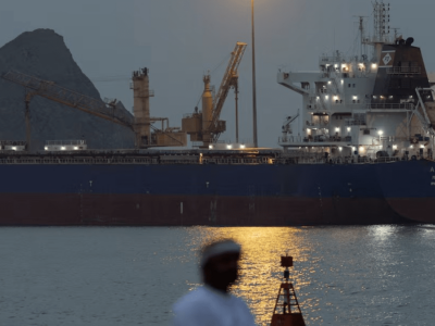 سنتکام: محاصره، کل خط ساحلی ایران را دربرمیگیرد از جمله بنادر و پایانههای نفتی