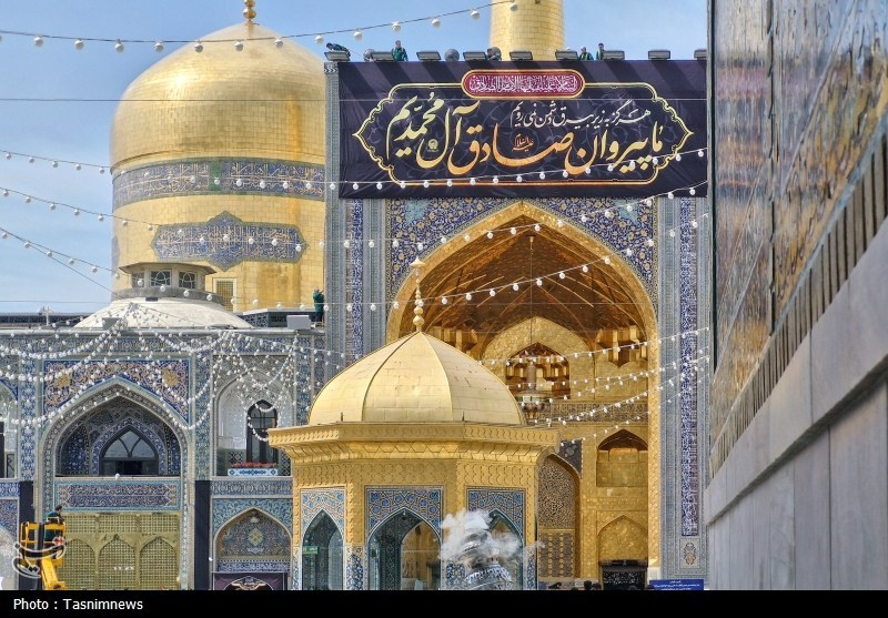 سیاه‌پوشی حرم امام رضا(ع) به مناسبت شهادت امام صادق(ع)+تصاویر