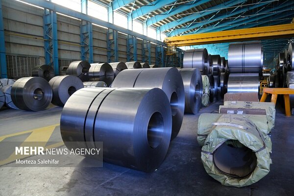 صادرات اسلب و ورق‌های فولادی ممنوع شد