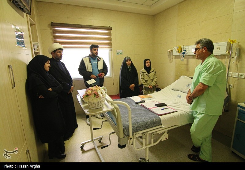 فداکاری مدیر زنجانی در دل آتش و آوار حسینیه اعظم زنجان جنگ آمریکا و رژیم صهیونیستی علیه ایران ,