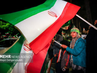 لبیک مردم انقلابی یزد به فرمان مقام معظم رهبری