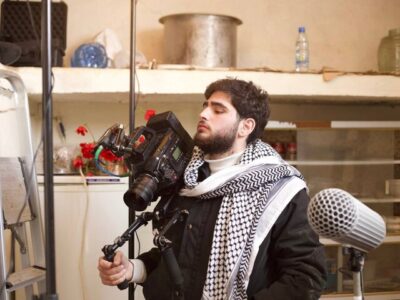 ماجرای زخمی شدن مستندساز لبنانی در حمله صهیونی؛ سینما مرزها را می‌شکند