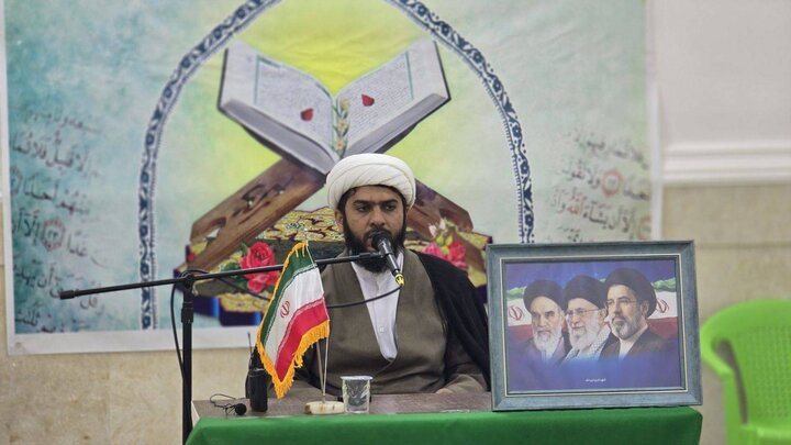 محفل انس با قرآن در لیردف جاسک برگزار شد