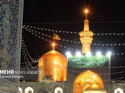 مشهد در آستانه میلاد امام رضا(ع)؛از حضور زائران خارجی تا عاشقان پیاده