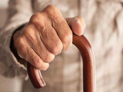 نحوه مراقبت از سالمندان و بیماران در شرایط جنگ