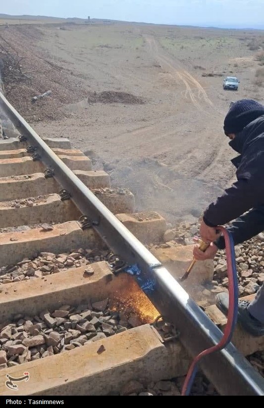 هر 6 نقطه ریلی حملات آمریکایی ـ صهیونی ترمیم شد + تصاویر هر 6 نقطه ریلی حملات آمریکایی ـ صهیونی ترمیم شد + تصاویر