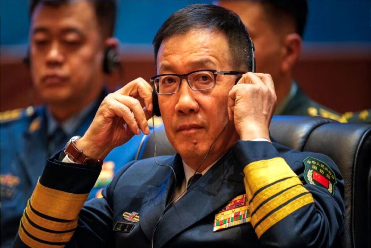 هشدار تند وزیر دفاع چین به آمریکا درمورد تنگه هرمز و محاصره دریایی ایران