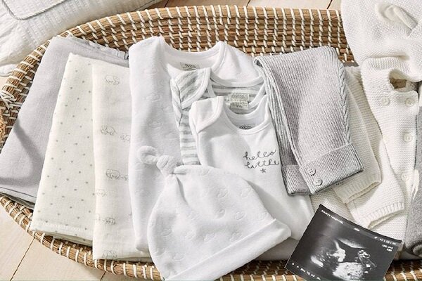 ویزیت آنلاین مادران باردار در جنگ