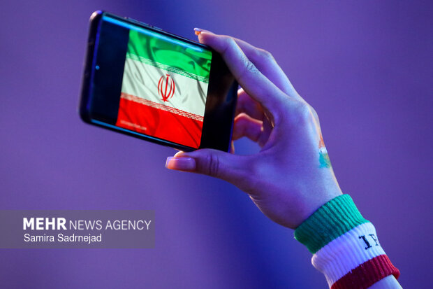 از طنین فریاد «لبیک» حدادیان تا صحبتهای مهم یک خواننده