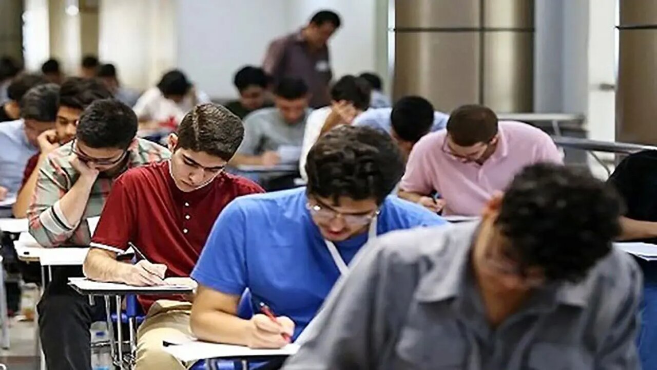 افشاگری جنجالی؛ برخی مدیرانِ مدرسه‌دار دانش‌آموز جابه‌جا می‌کنند و پورسانت می‌گیرند!