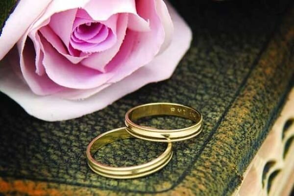 انتقاد امام جمعه دیّر از روند عملیاتیسازی سیاستهای کلی جمعیت