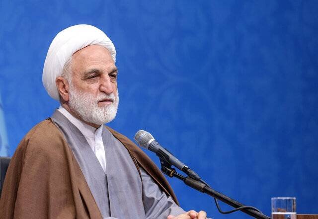 اژه‌ای: خط سفید و اینترنت پرو بررسی شود؛ برخورد قانونی با تخلفات