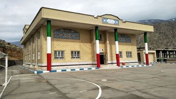 این نوع مدارس حق دریافت هیچگونه وجه از دانشآموزان را ندارند