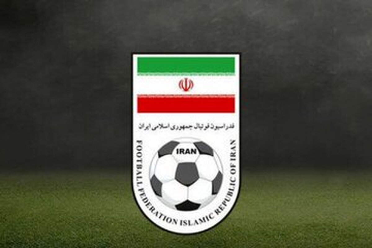 با تعطیلی لیگ از تحمیل هزینههای گزاف به باشگاهها جلوگیری کنید