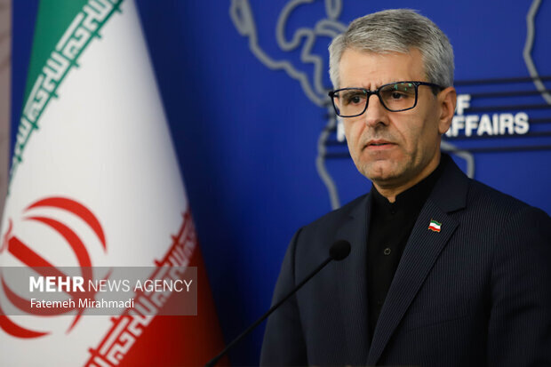 بقایی: خیانت به همسایه، پنهان نمیماند