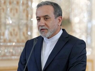 تحلیل افسر آمریکایی از مذاکره ایران و آمریکا / عراقچی دیویس را شگفت‌‌زده کرد