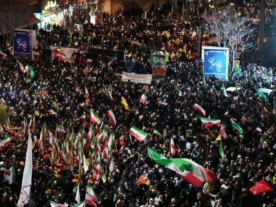 حضور حماسی مردم عامل مؤثر در افزایش توان بازدارندگی کشور است