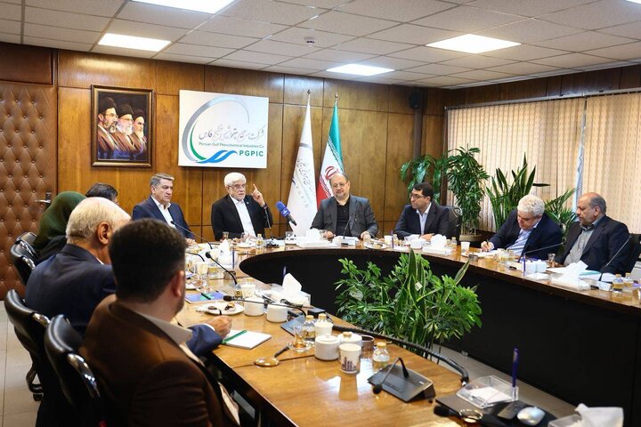 عارف: باید برنامهریزیها با موقعیت ابرقدرتی ایران در جهان تدوین شود